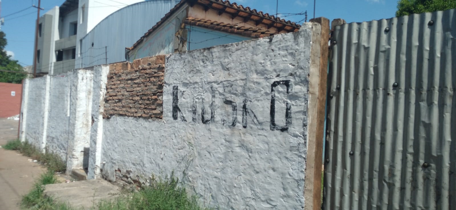 Venta de Terreno sobre Avda. Madame Lynch