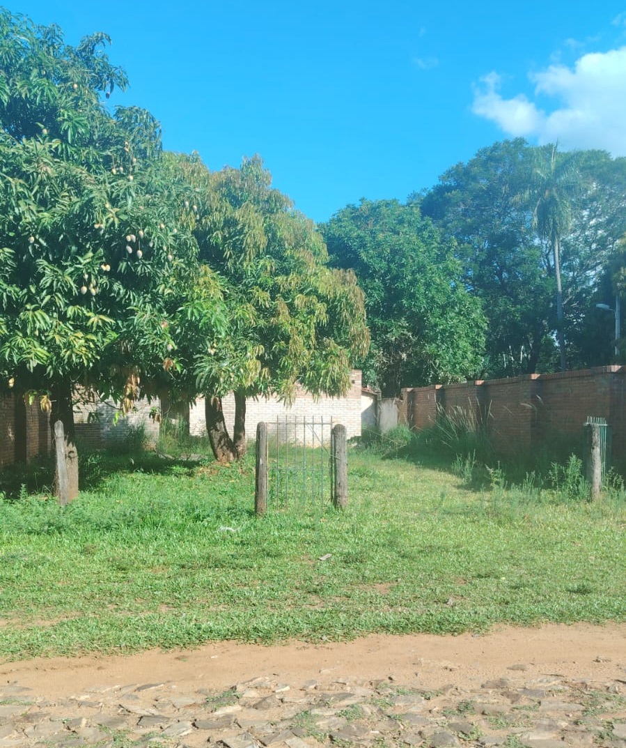 🌟 ¡Terreno en esquina en Barrio Primavera – Luque! 🌟